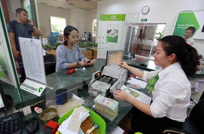 Các ngân hàng nhỏ có đủ sức giảm lãi suất cho vay?