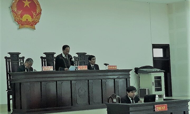 Hoãn xử người nhắn tin dọa giết Chủ tịch Đà Nẵng