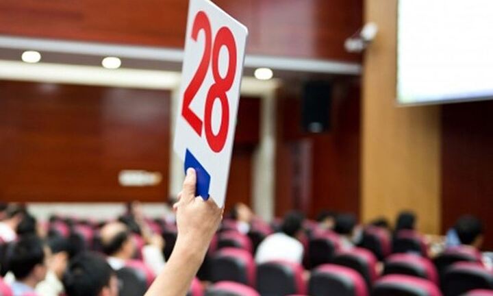 Hải quan Hải Phòng bán đấu giá ôtô, rượu ngoại, khăn Trung Quốc
