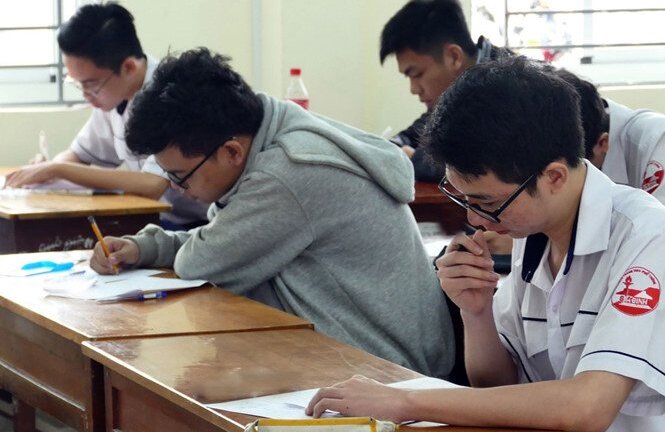 Đề thi thử môn Ngữ Văn kỳ thi THPT Quốc gia 2018 tại ĐH Quốc gia Hà Nội