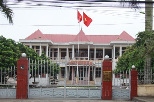 ‘Cả nhà làm quan’ ở Hải Phòng: Kỷ luật Bí thư Huyện ủy và 3 cán bộ