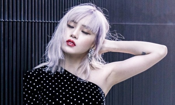 Thiều Bảo Trâm khoe gu thời trang cá tính đầy quyến rũ