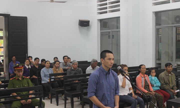 Nổ súng bắn chết tình địch giữa phố, người đàn ông lĩnh 25 năm tù