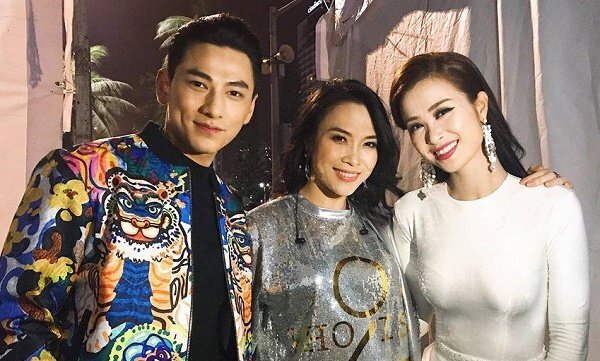 Video: Đông Nhi - Isaac 'quẩy' trên nền nhạc hit triệu lượt nghe của Mỹ Tâm