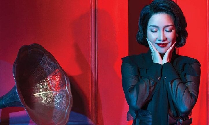 Ca sĩ Mỹ Linh: 'Tôi bị chồng đuổi ra khỏi phòng thu trong lần đầu gặp mặt'