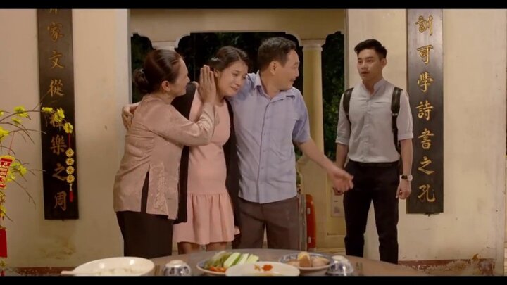 Tết ai cũng muốn về nhà mình, sao không chia đôi, ai về nhà nấy?