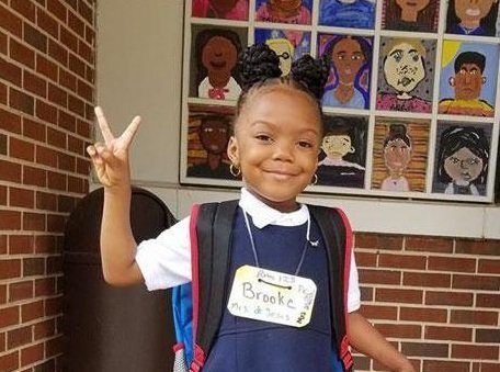 Bà mẹ gây 'bão mạng' vì thu tiền nhà của con gái 5 tuổi