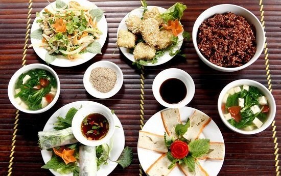 Dịch vụ cúng giỗ online đắt hàng cuối năm