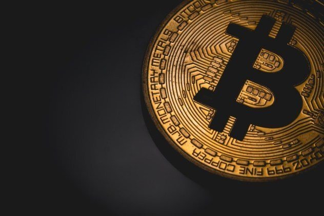 Giá Bitcoin hôm nay 2/2: Nhà đầu tư thất thần khi giá Bitcoin rơi xuống vực sâu 8.000 USD