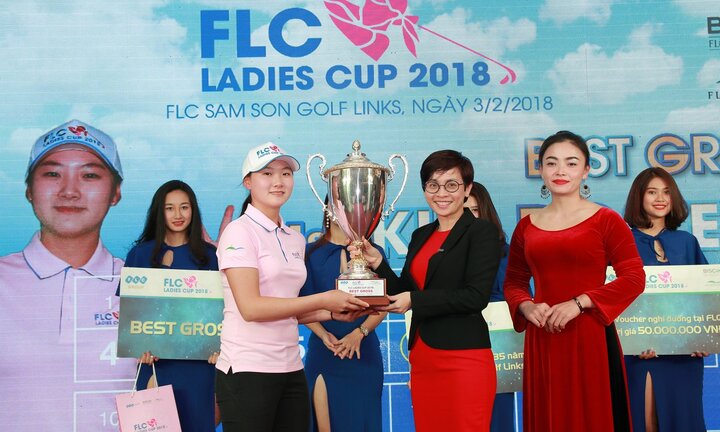 Gôn thủ 17 tuổi người Hàn Quốc vô địch giải FLC Ladies Cup 2018