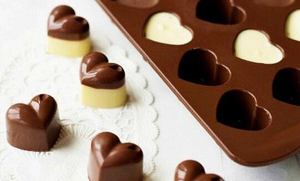 Hướng dẫn cách làm socola cho Valentine đơn giản tại nhà