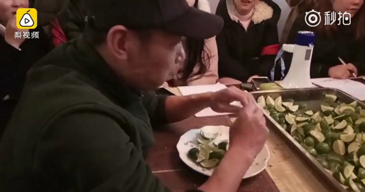 Ăn 117 miếng chanh chua đến rộp cả lưỡi để lấy 18 triệu đồng