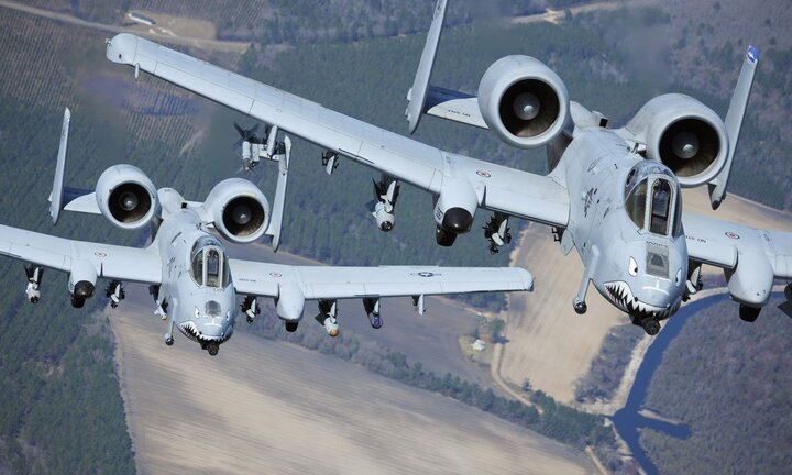 Video: Cường kích A-10 bắn nát xe của phiến quân Taliban