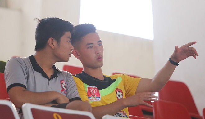Cầu thủ Việt kiều Keven Nguyễn: Thất bại ở V-League, về Mỹ chơi bóng bầu dục