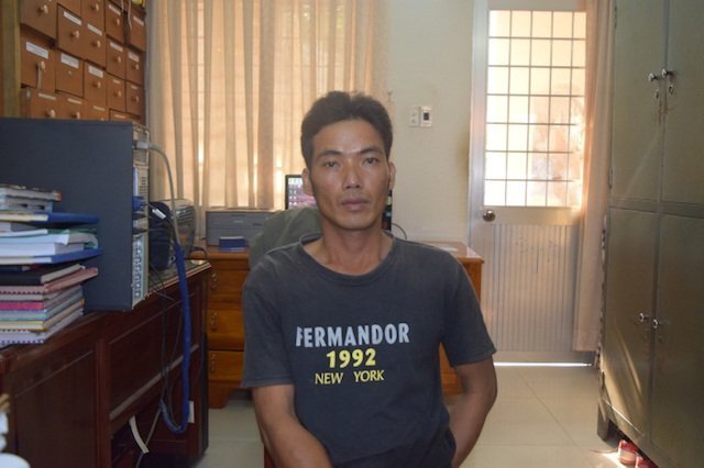 Khởi tố đối tượng sát hại tình địch trong buồng ngủ của vợ