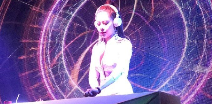 Nữ DJ nóng bỏng Sài thành bật mí dự định không ngờ năm 2018