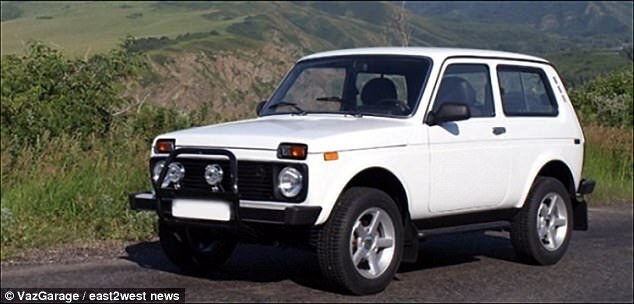 Cặp đôi chết ngạt do nổ máy sưởi ấm khi ân ái trong ô tô