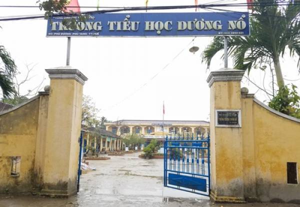 Tự ý cho hơn 600 học sinh nghỉ học để gặp mặt sau Tết, ban giám hiệu bị kỷ luật