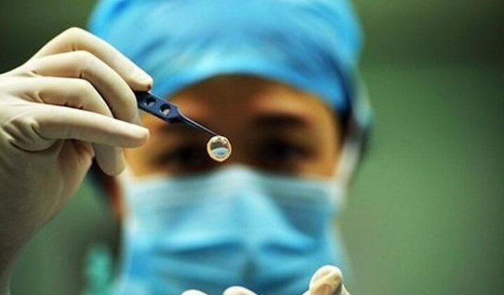 2 bệnh nhân được ghép giác mạc từ bé gái 7 tuổi sẽ sớm nhìn rõ