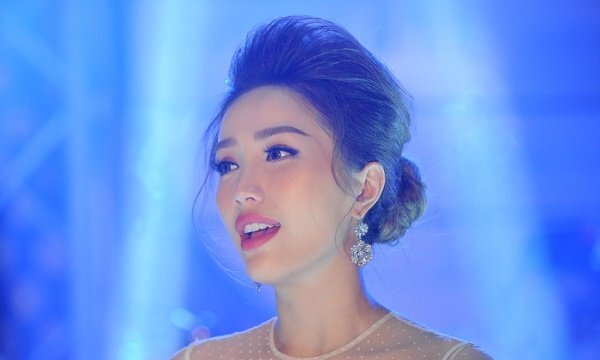 Bảo Thy nói gì khi được hỏi chuyện yêu trai trẻ?