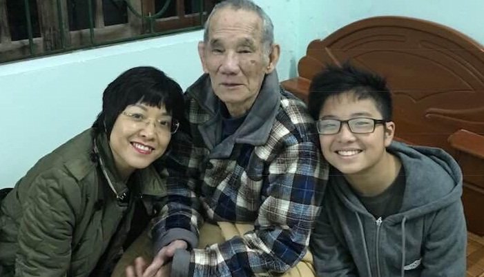 Bố MC Thảo Vân qua đời