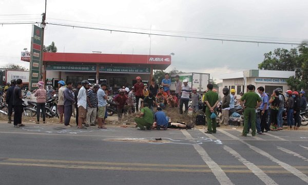 Nam phượt thủ tử nạn sau va chạm trên cung đường TP.HCM - Huế