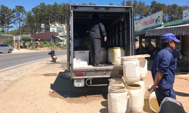 Nghi do ngạt khí, hai người thương vong trong xe tải ở Đà Lạt