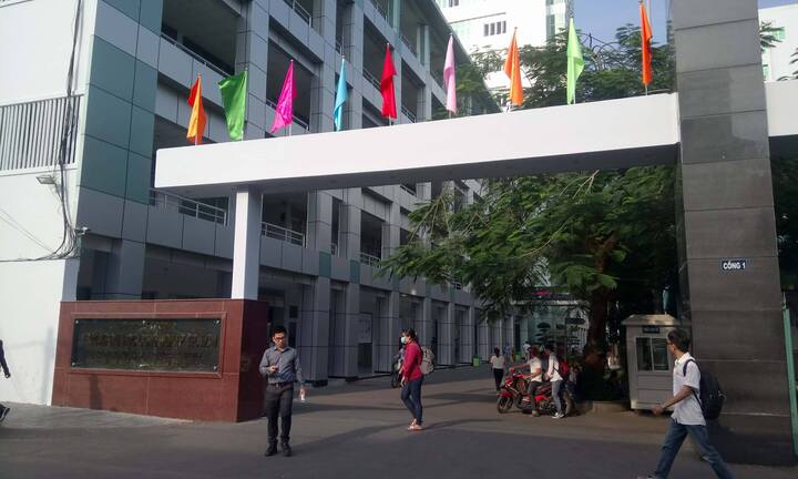 Nữ sinh ĐH Công nghiệp TP.HCM chết trong trường: Hé lộ nguyên nhân