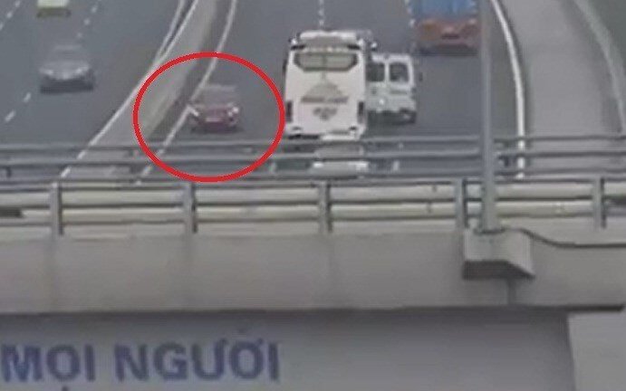 Lái xe ngược chiều trên cao tốc: Mức phạt nào cho kẻ 'điên'?