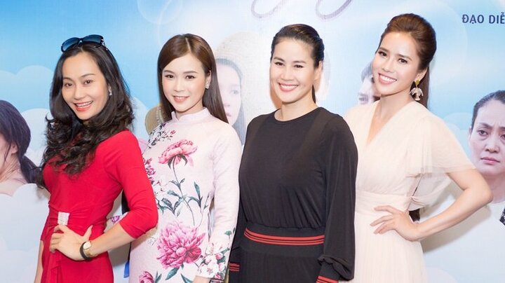 Á hậu Bella Mai: 'Cái tát của Thân Thúy Hà khiến tôi tỉnh giấc'