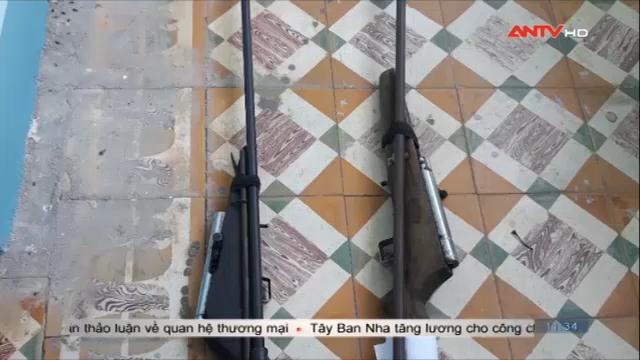 Giương súng bắn khỉ, bắn chết bạn săn