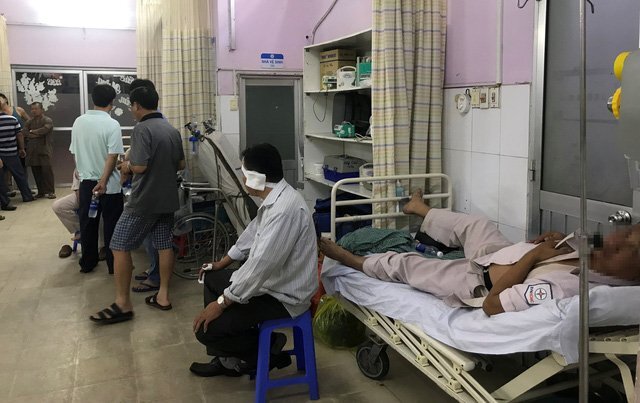 Đi kiểm tra đồng hồ điện nghi gian lận, nhân viên bị đuổi đánh dã man