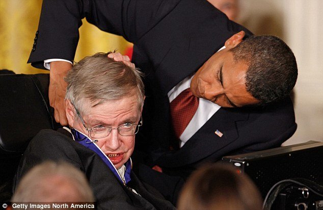 55 năm chống chọi bệnh tật phi thường của nhà vật lý thiên tài Stephen Hawking