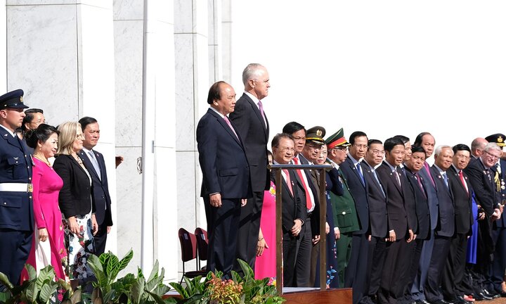 Lễ đón trọng thể Thủ tướng Nguyễn Xuân Phúc tại Australia