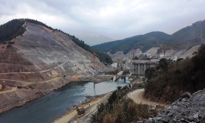 Sống lay lắt bên công trình nghìn tỷ đồng ở Thanh Hóa: Doanh nghiệp chây ì đóng thuế, chính quyền lao đao