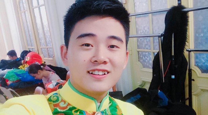 Nam sinh ĐH Văn Hóa – Nghệ thuật Quân đội đẹp trai như sao Hàn