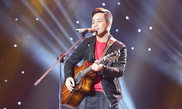 Học trò Quang Lê gây sốt với ca khúc kể chuyện tình của bố mẹ