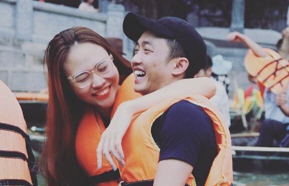 Đàm Thu Trang ôm Cường Đô la cười rạng rỡ