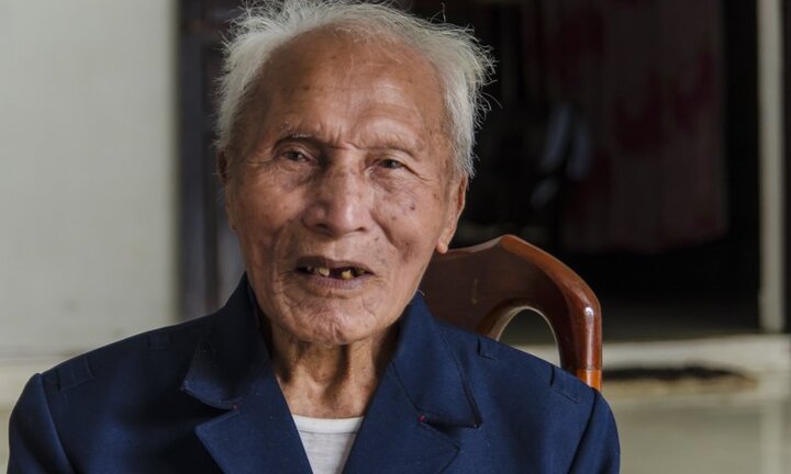 Ngạc nhiên về người Bồ Lô ở Việt Nam: Lưng còng, cổ rụt, chân ngắn, tay dài...