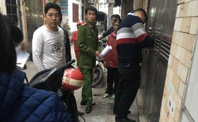 Cô giáo Hà Nội bị tạt axit khắp người: Chồng cũ khai gì?