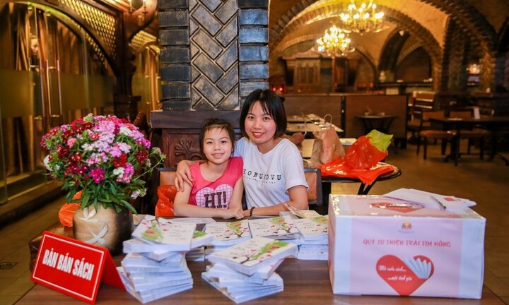 Những vần thơ tiếp sức cho các em bé bị bệnh tim bẩm sinh