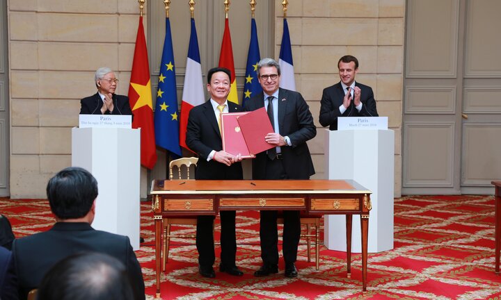 Tập đoàn T&T và Tập đoàn Bouygues của Pháp ký kết biên bản ghi nhớ