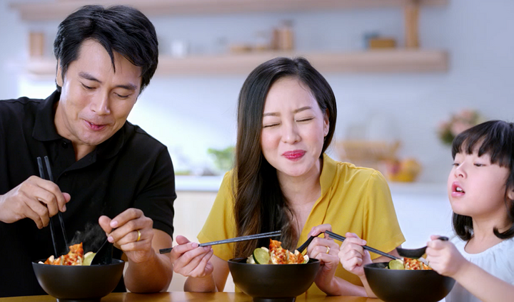 Vị chua cay đậm đà hương vị Việt