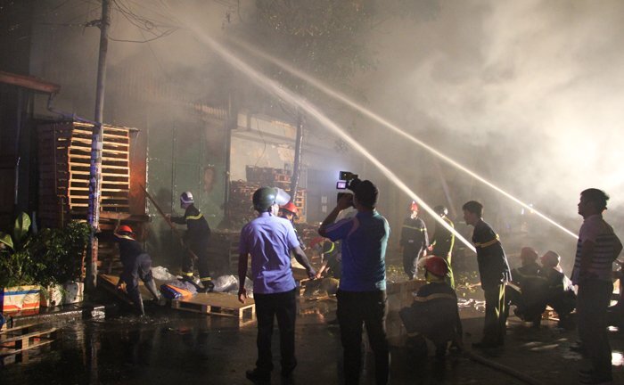 Cháy 5 ngôi nhà cạnh cây xăng: Hải Phòng thông tin chính thức