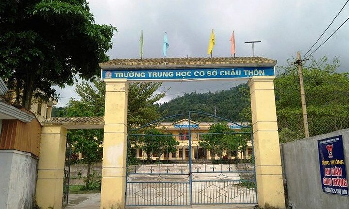 Nghi ăn chè trước cổng trường, nữ sinh lớp 7 ở Nghệ An chết thương tâm