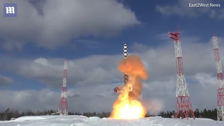 Video: Sức mạnh tên lửa siêu thanh ‘bất khả chiến bại’ mang 24 đầu đạn hạt nhân của Nga