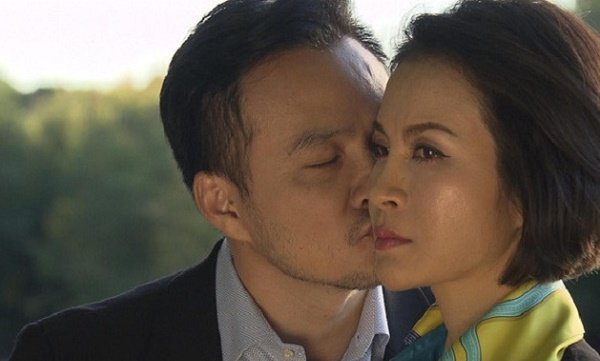 Khán giả phản ứng vì phim 'Tình khúc Bạch Dương' quảng cáo phản cảm