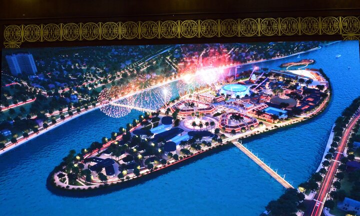 Đằng sau 120 ngày đêm thi công 'Sân khấu ngoài trời lớn nhất Việt Nam'