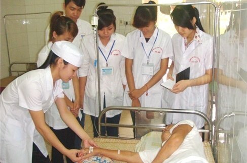 Đại học Y Hà Nội tuyển sinh bao nhiêu chỉ tiêu năm 2018?