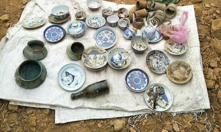 Tìm thấy mộ cổ trong lúc đào móng nhà ở Quảng Nam